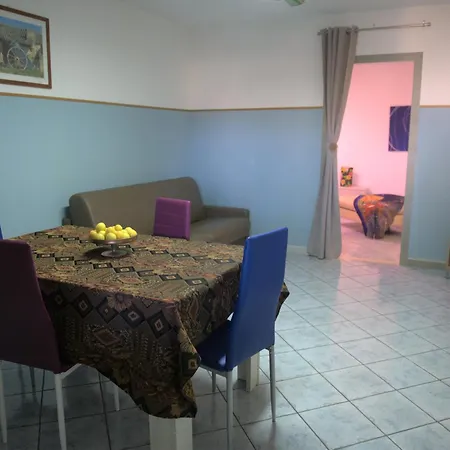 La Bougainvillea - Outdoor Apartment Altamura